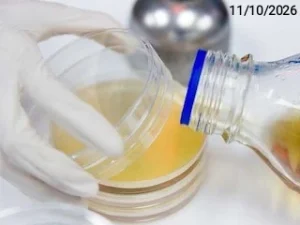 Culture media dehydration showing dry and cracked agar plates in a pharmaceutical microbiology laboratory